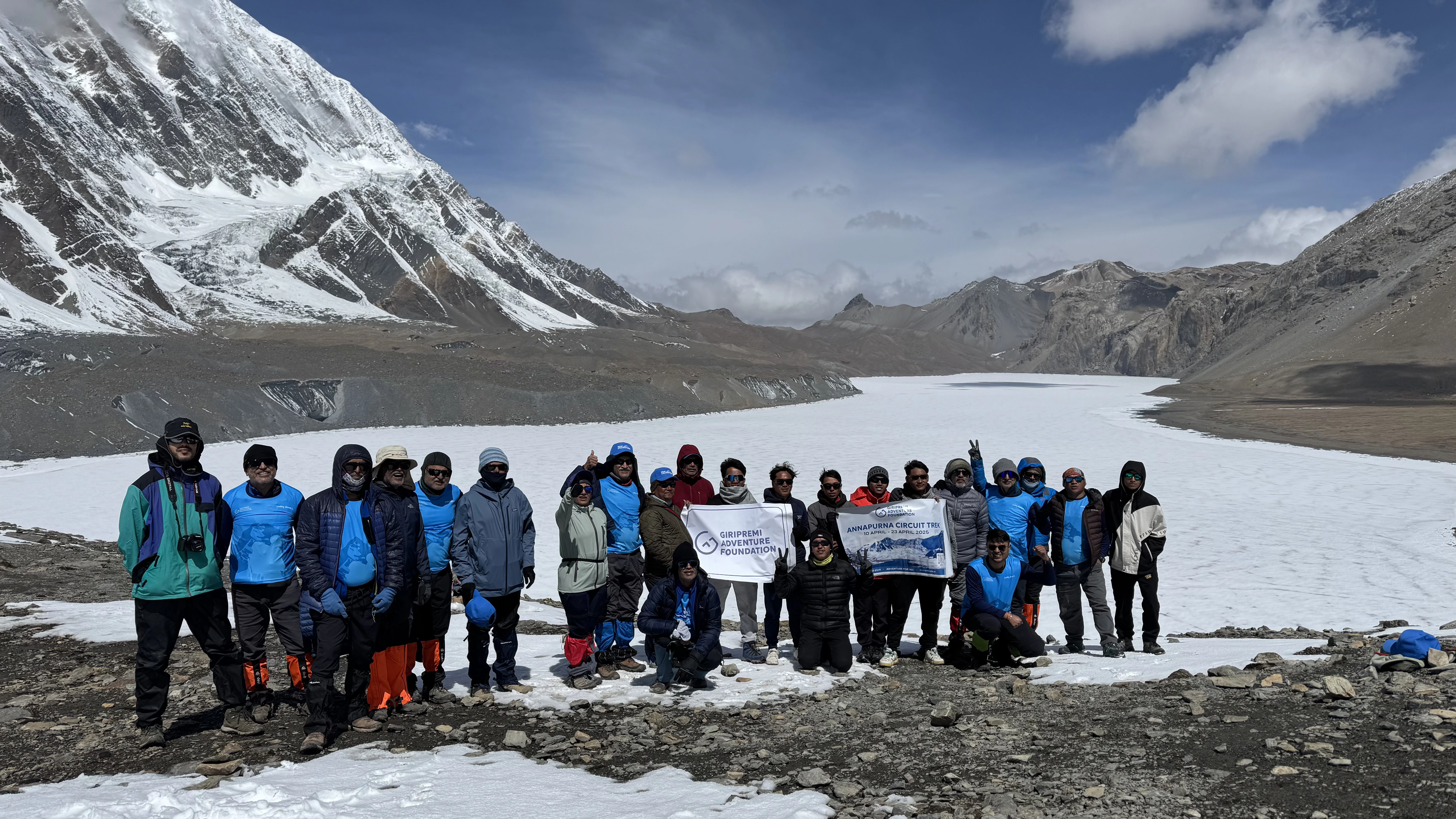 Annapurna Circuit Trek with Tilicho Lake 