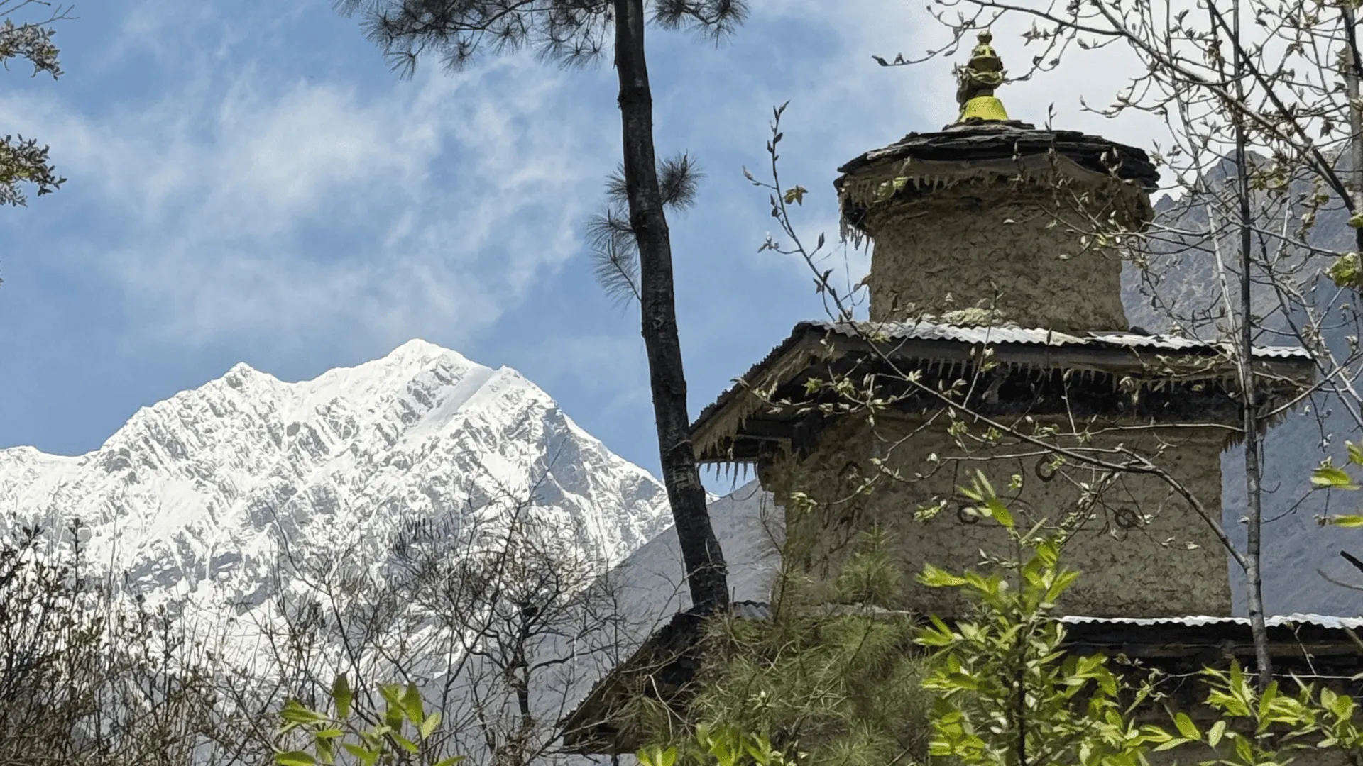 Manaslu Circuit Trek 