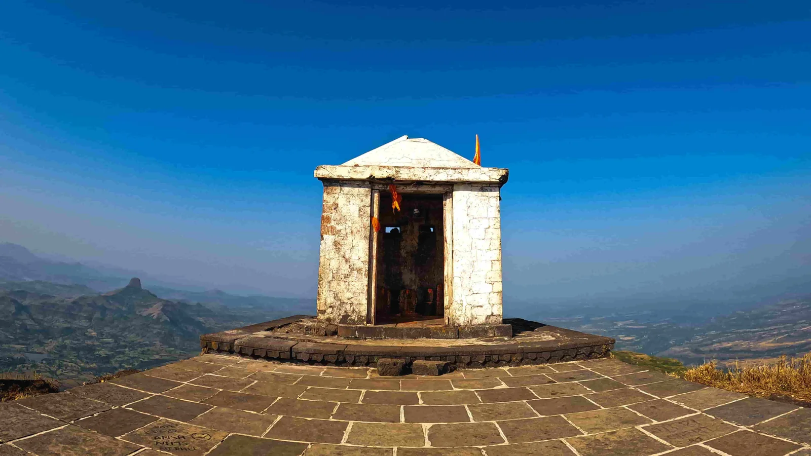 12 Fort Series: Salher Fort Trek
