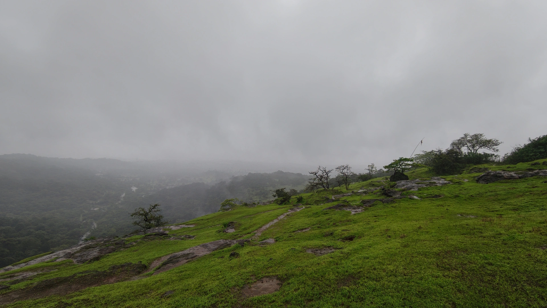 MIT WPU: Jabdeshwar Waterfall Trek