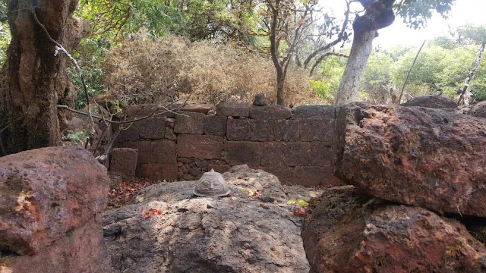 Offbeat: Raireshwar to Koleshwar via Ramyacha Dara