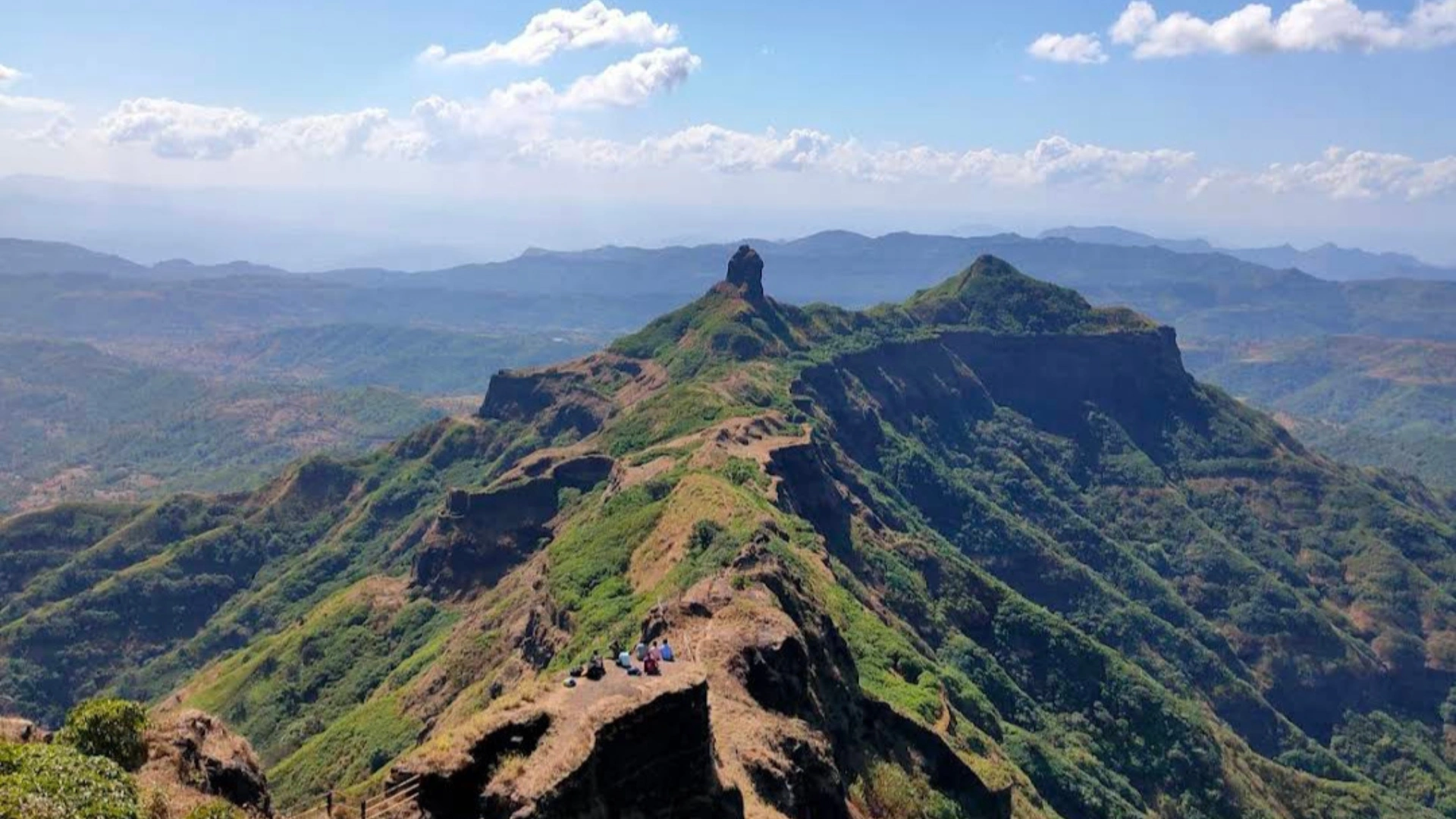Torna Fort via Metpilaware Trek